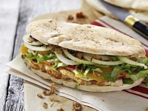 PITTA BROODJES GROOT (SHAORMA ÎN PÂINE / MARE)